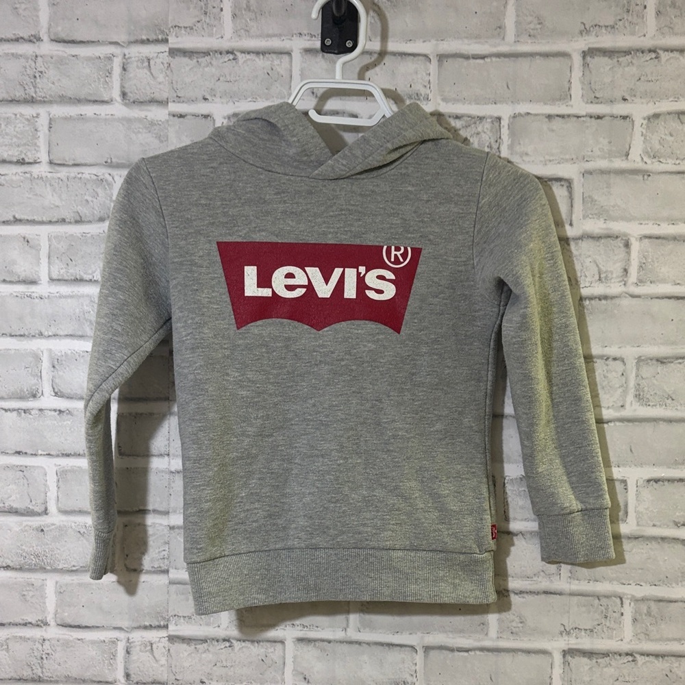 Levi's Kids Hoodie in Gray with Red Logo, size small- 6